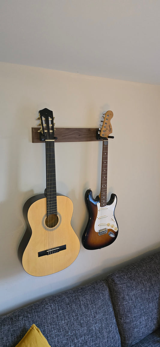 Oak/Walnut Guitar stand wallmounted 55cm